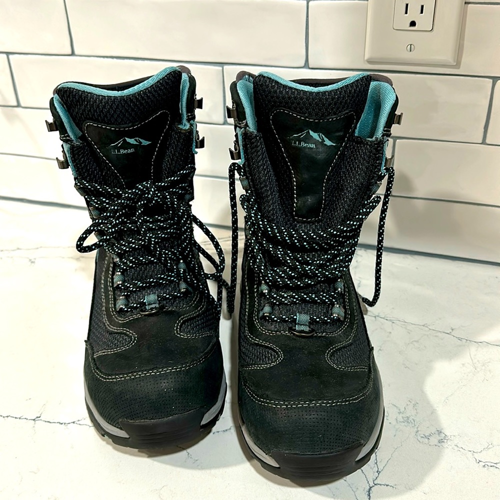 L.L. Bean ladies winter boots size 8
